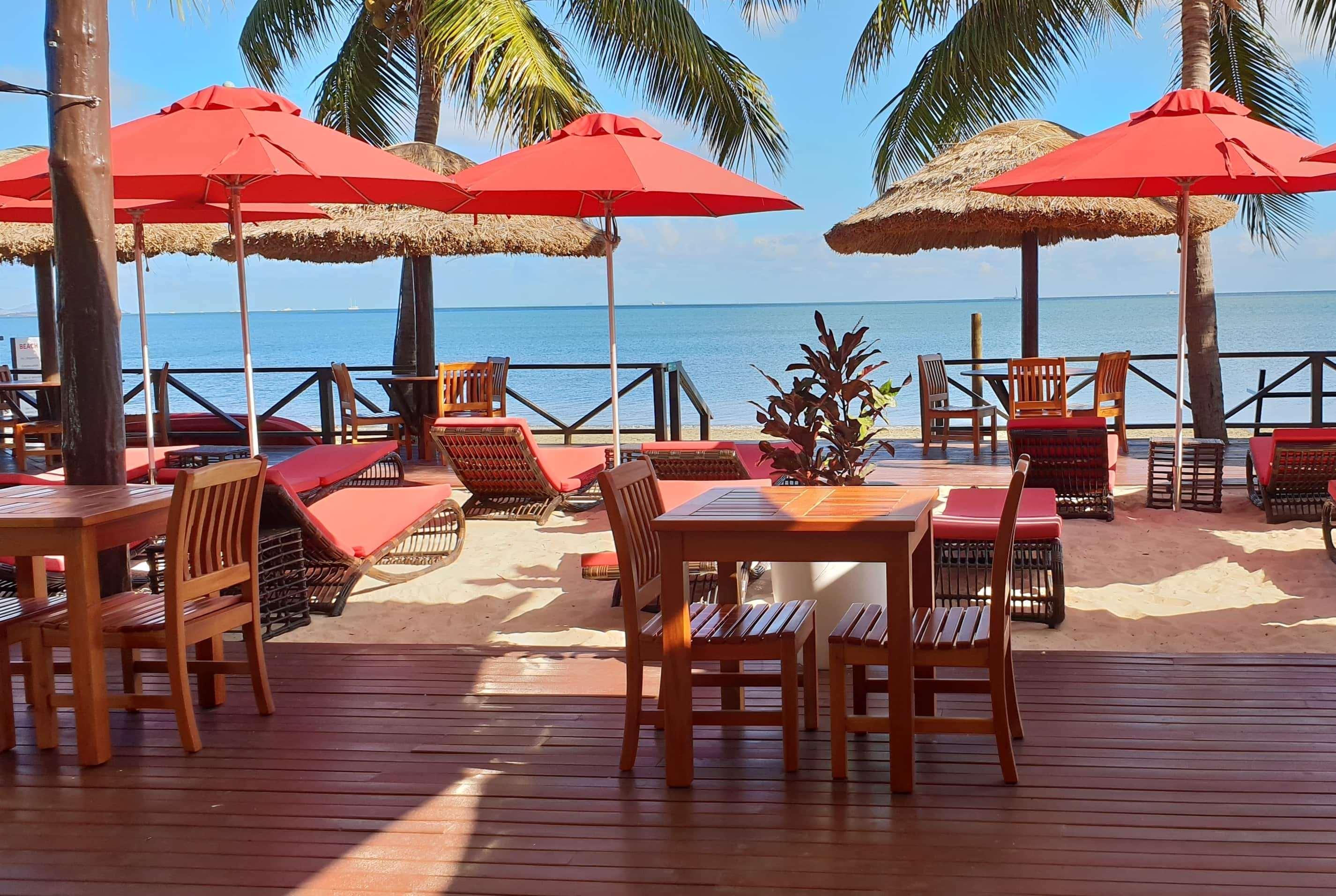 Ramada Suites By Wyndham Wailoaloa Beach Fiji Nadi Extérieur photo