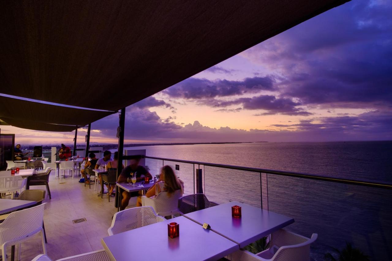 Ramada Suites By Wyndham Wailoaloa Beach Fiji Nadi Extérieur photo